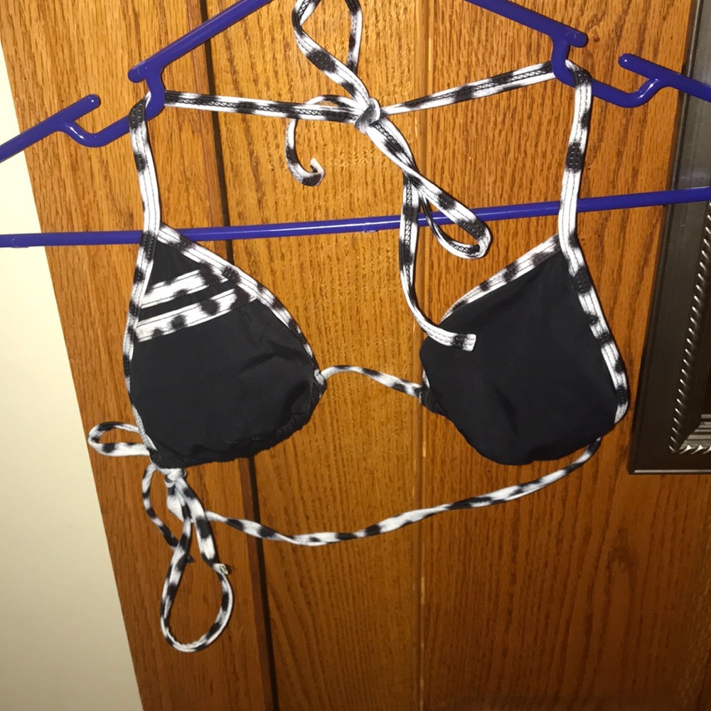 Hurley bikini top